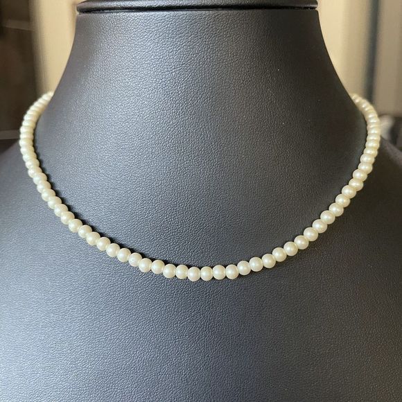 1928 Signed Single Strand Imitation Pearl Necklace Barrel Clasp 15.25” Length - Picture 1 of 4